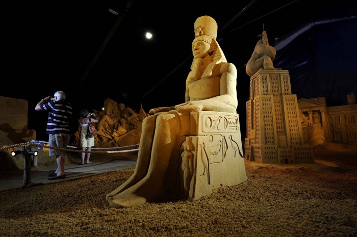 The largest festival of sculptures from sand in Belgium