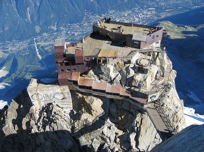 Midday peak Aiguille du Midi