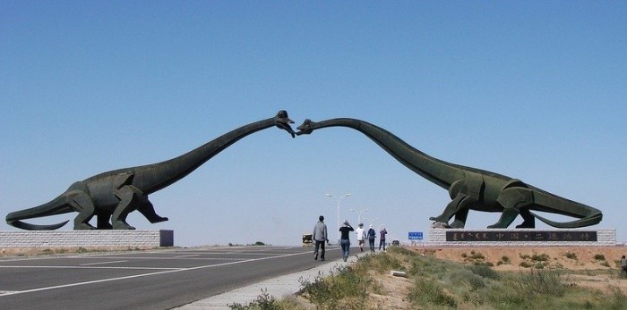 Ehrenhot & ndash; city of dinosaurs