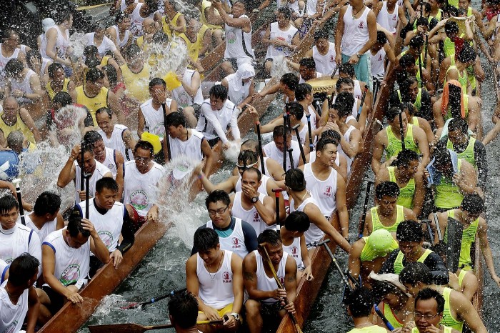 Dragon Boat Racing in Hong Kong