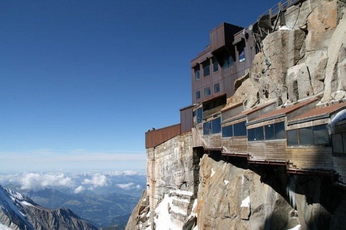 Midday peak Aiguille du Midi