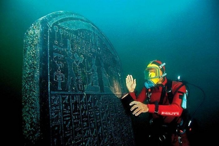 The ancient city of Heraklion - 1200 years under water