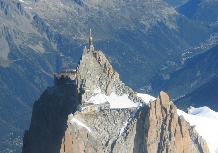 Midday peak of Aiguille du Midi