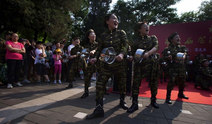 Гонки човнів-драконів в Гонконзі