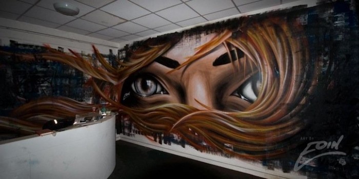 Brilliant eyes in the street art Eoin