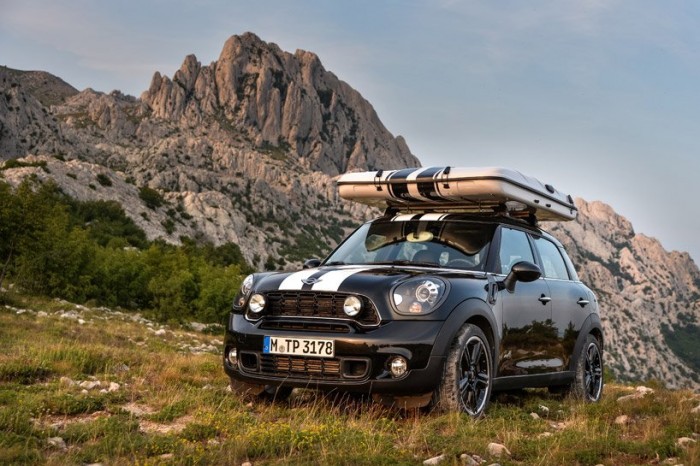 MINI introduced three concepts for summer vacation