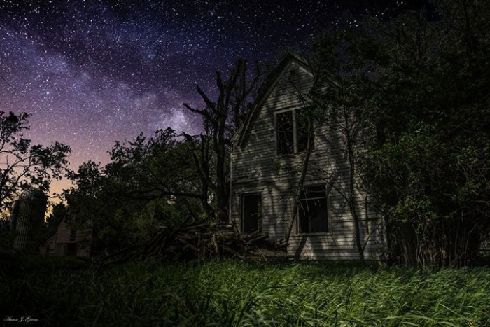 Темные места Аарона Джей Гроэна (Aaron J. Groen)