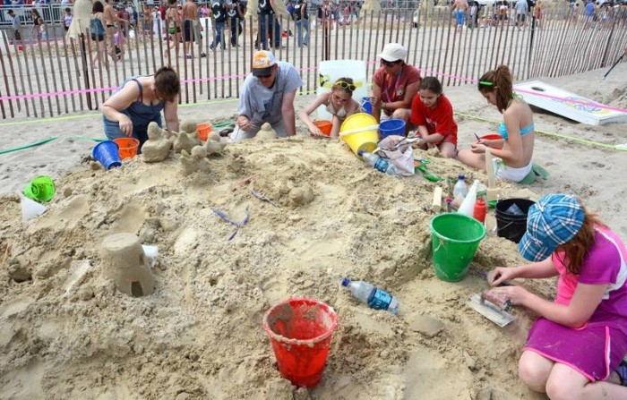 Sand sculpture festival in Hampton