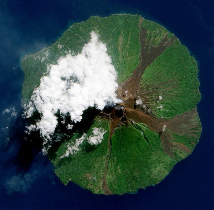 Photo of the eruption of volcanoes from outer space