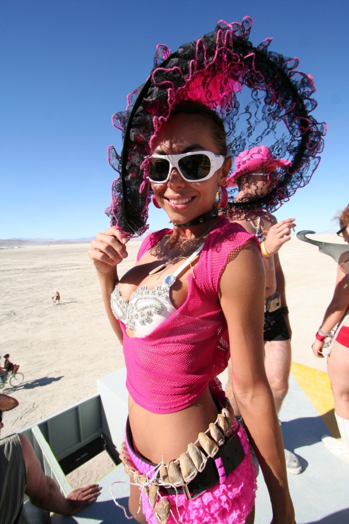 Faces of the festival & la Burning Man & raquo;