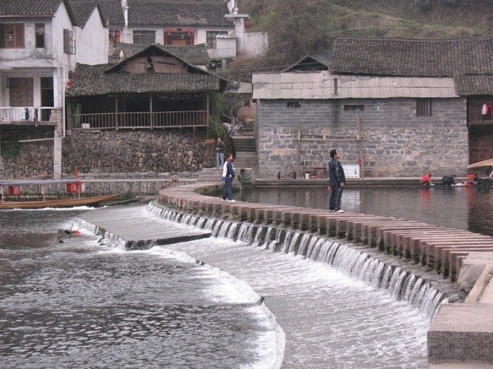 Fenghuang & ndash; city of frozen time