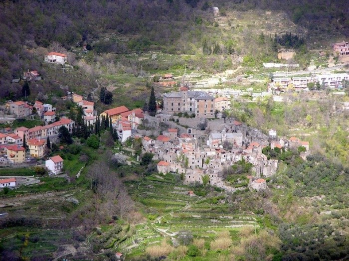 Ghost towns in Italy