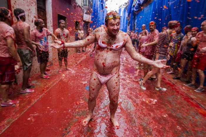 Фестиваль «La Tomatina 2013»: сделай все красным