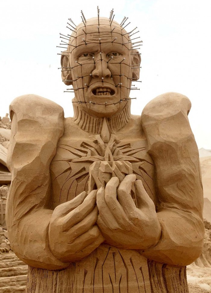 Giant sculptures made of sand