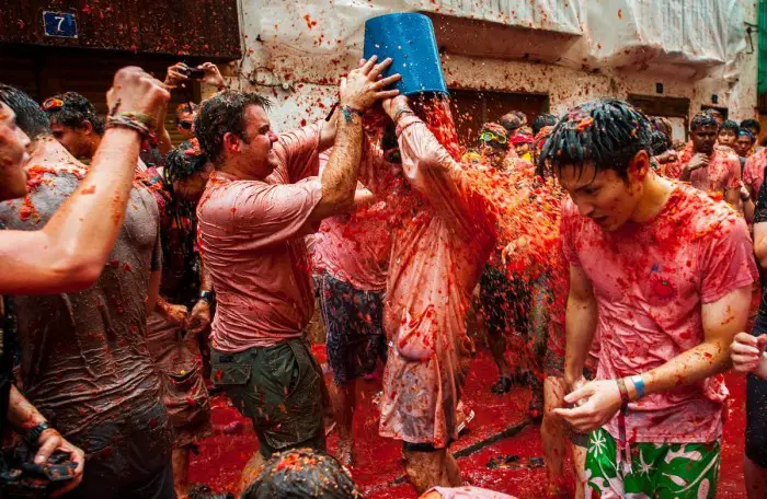 Фестиваль «La Tomatina 2013»: сделай все красным