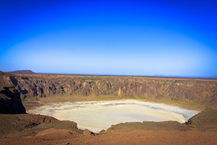 Pearl white al-Waba crater