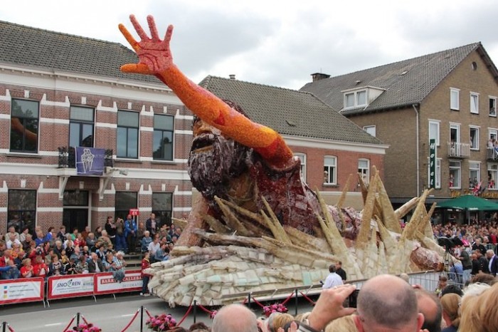 Giant floral parade sculptures