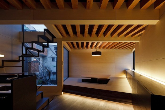 Narrow vertical house in Japan