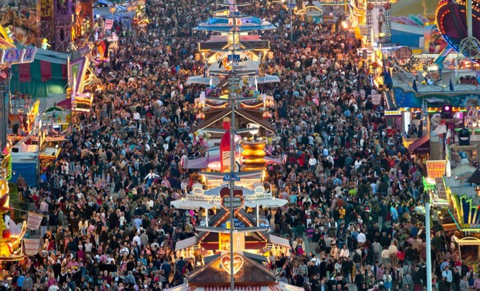 В Германии открылся очередной пивной фестиваль «Oktoberfest»
