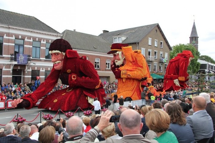 Giant floral parade sculptures