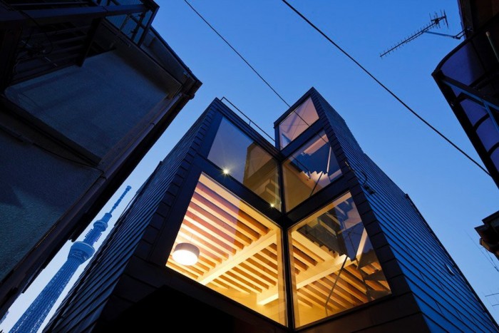 Narrow vertical house in Japan