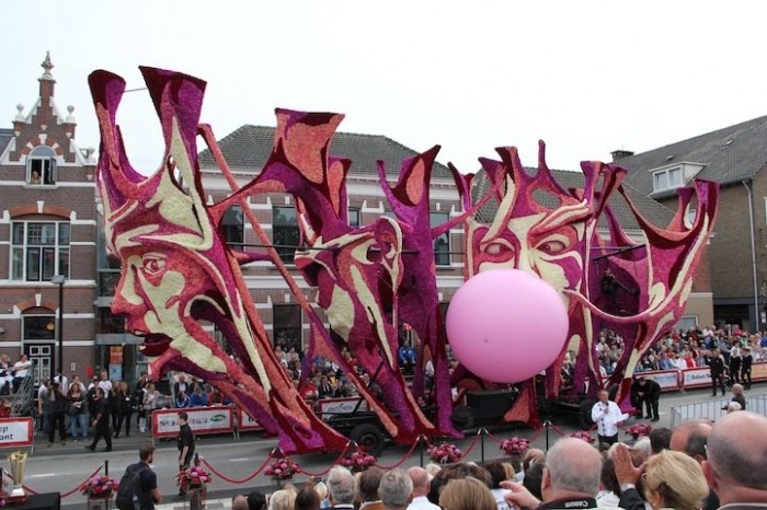 Giant floral parade sculptures