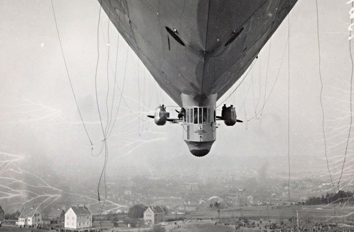 Airships: four centuries of history