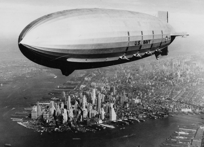 Airships: four centuries of history