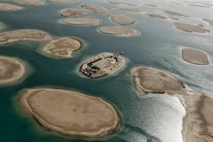 Масштабный искусственный архипелаг «Мир»