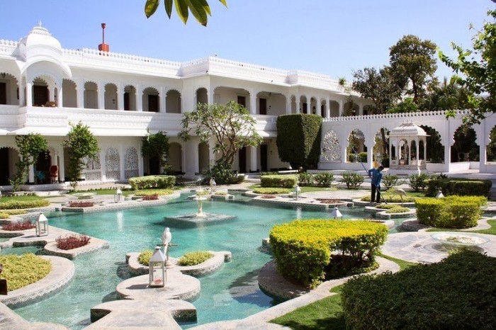 Floating Palace of Lake Pichola