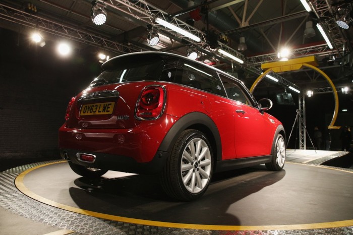 BMW has introduced a new generation of MINI Cooper