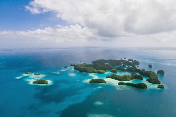 Palau & ndash; country of countless islands