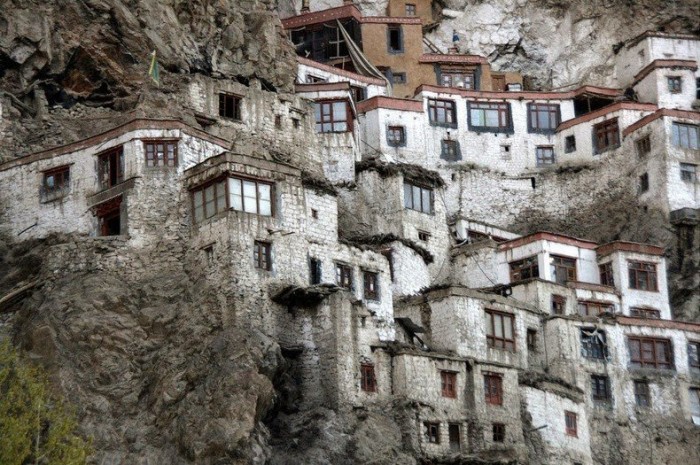 The unique monastery of Fuktal Gompa in India