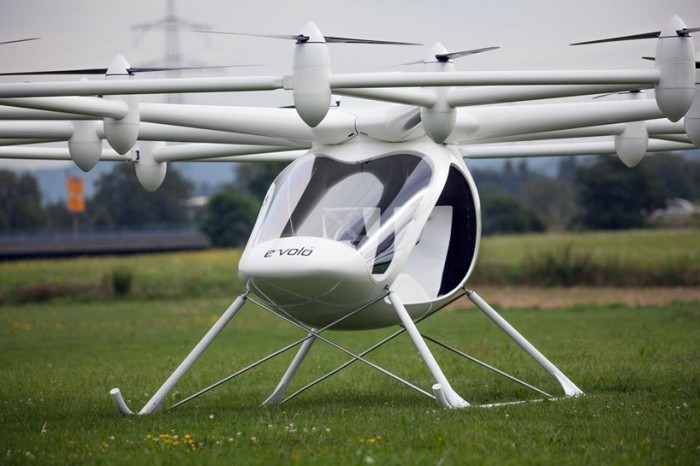 The first successful electronic helicopter E-Volo VC200