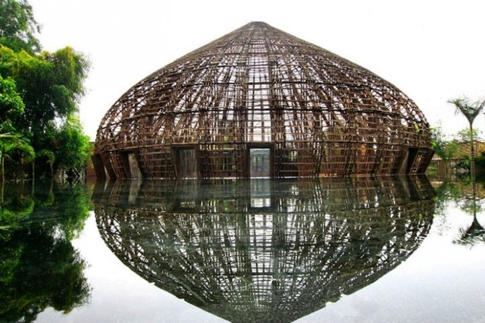 Bamboo bar without a single nail