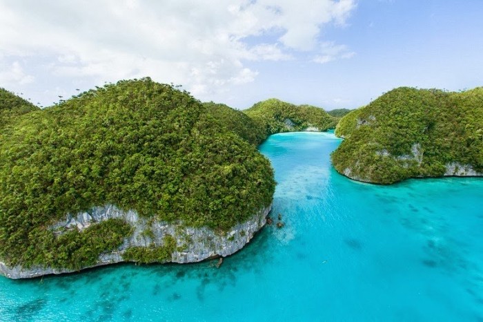 Palau & ndash; country of countless islands