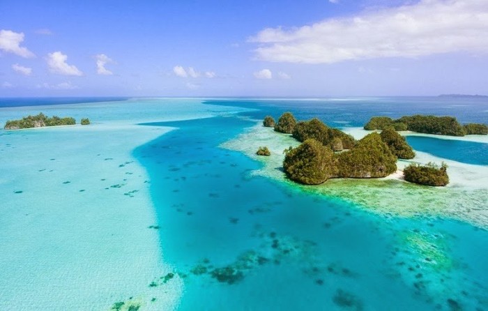 Palau & ndash; country of countless islands