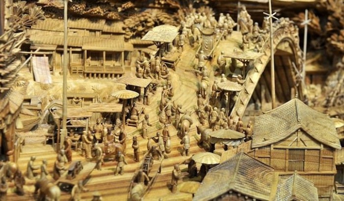 Найбільша в світі дерев'яна скульптура