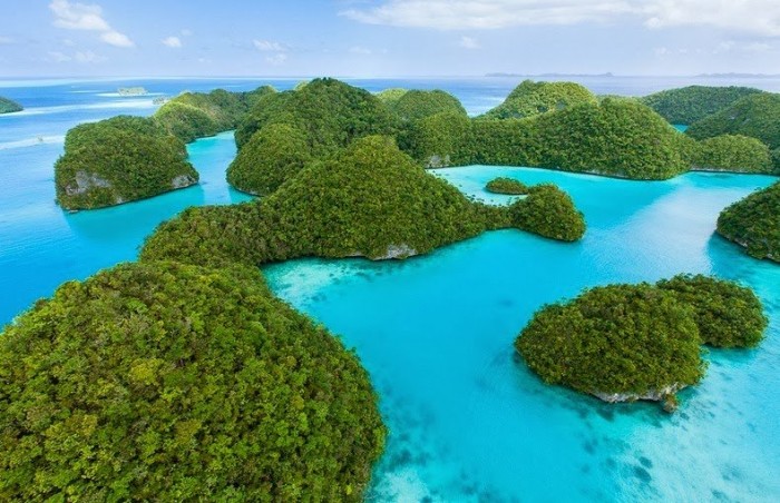 Palau & ndash; country of countless islands