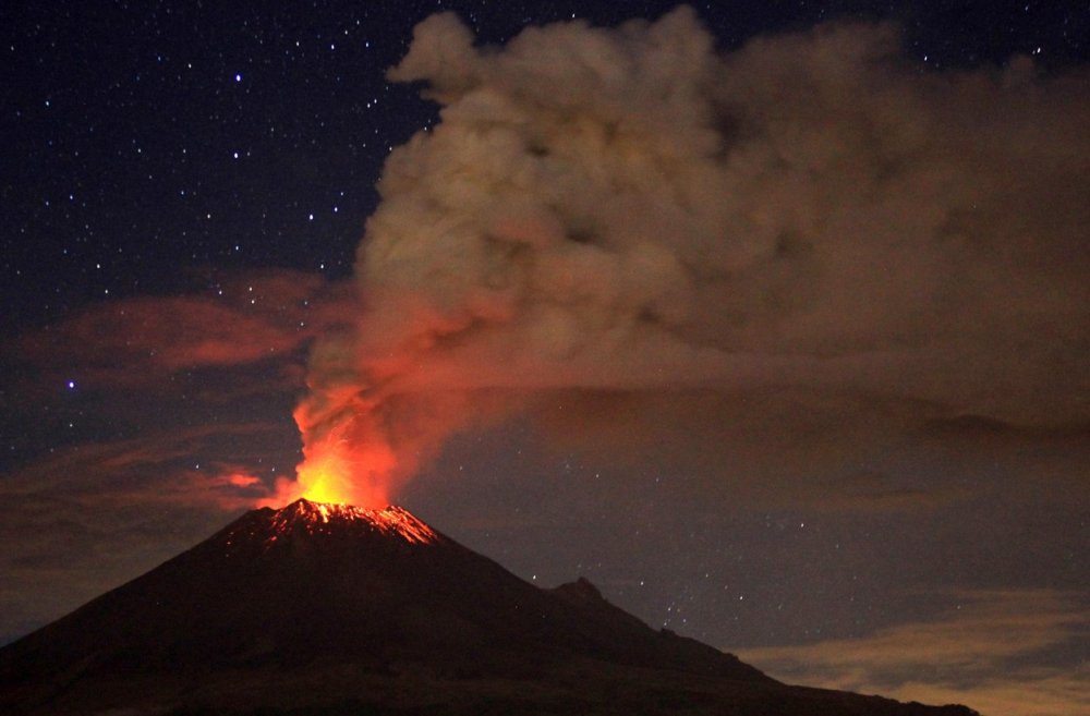 The volcanic activity of 2013