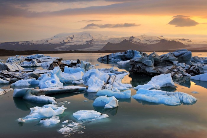 Iceland & the land of contrasts