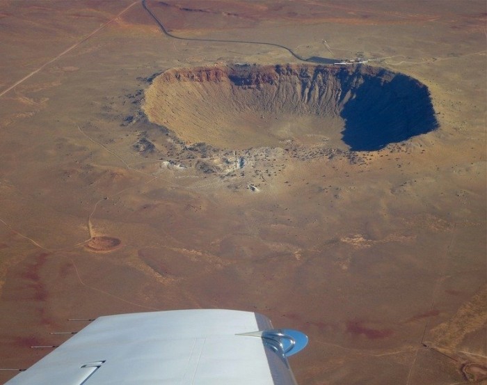 The Barringer Crater is the world's largest meteorite crater