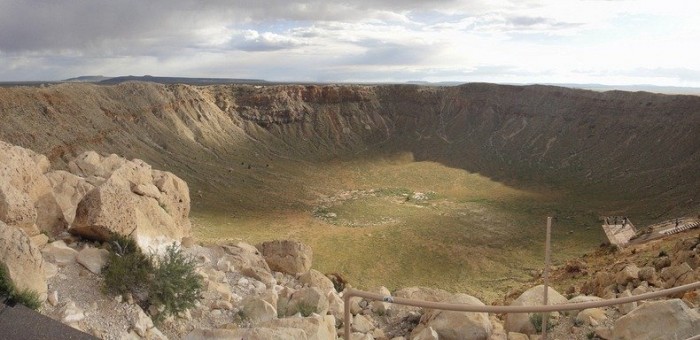 The Barringer Crater is the world's largest meteorite crater