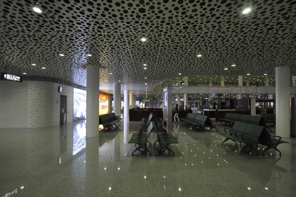 Futuristic Airport Terminal Shenzhen Baonan