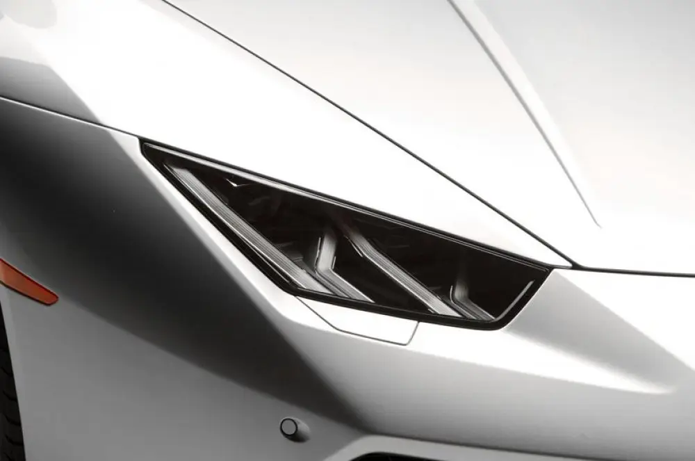 Супер-кар Lamborghini Huracan LP 610-4 – последователь традиций