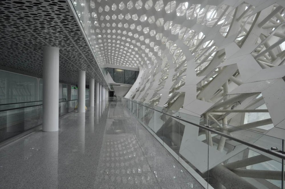 Futuristic Terminal Airport Shenzhen Baonan