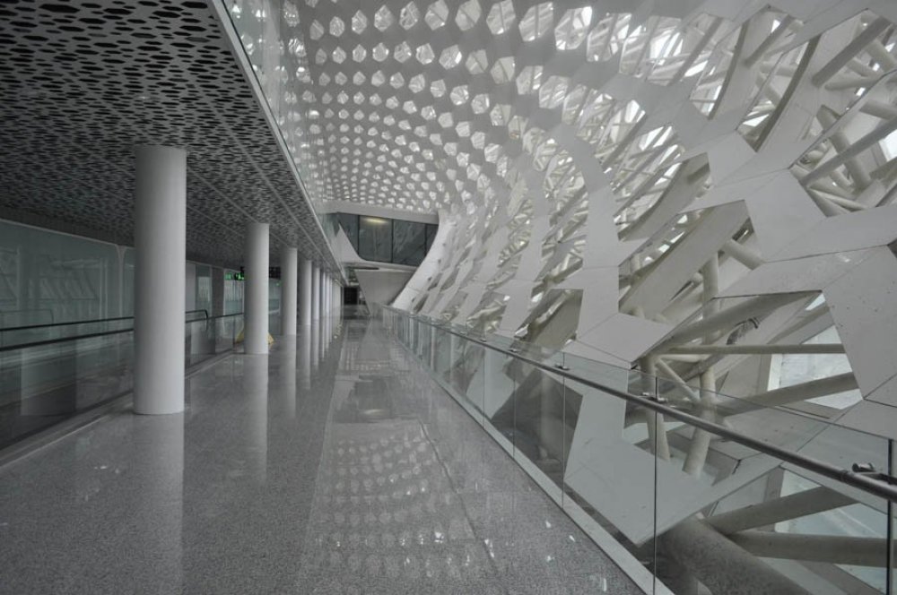 Futuristic Terminal Airport Shenzhen Baonan