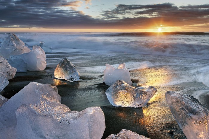 Iceland & Land of contrasts