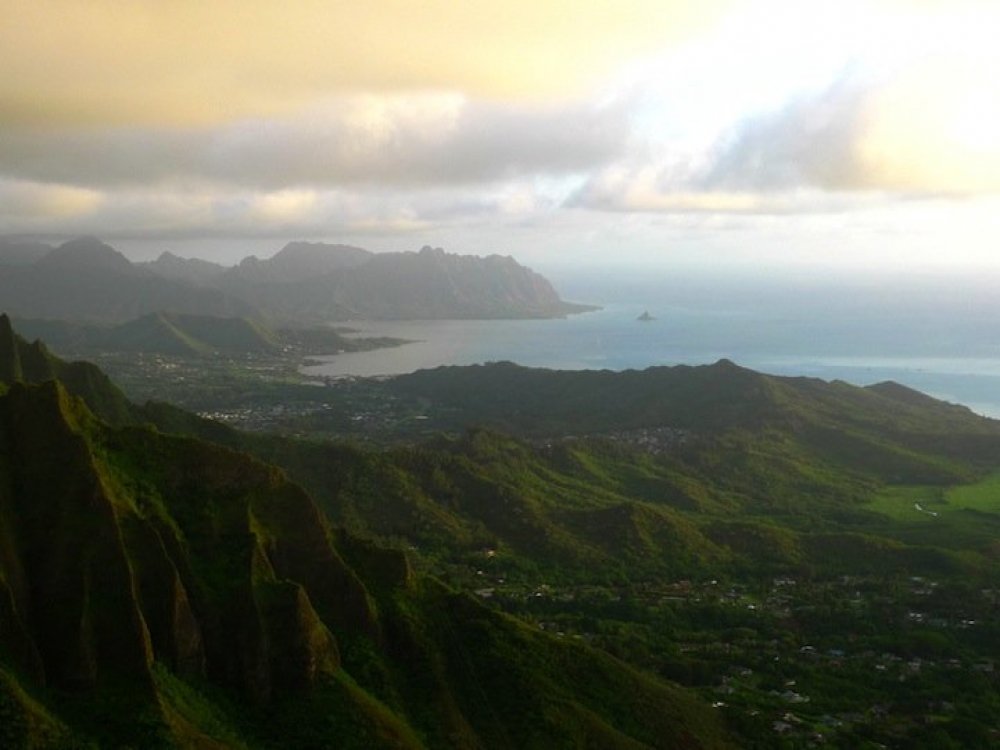 Four thousand steel steps to the Hawaiian panoramas