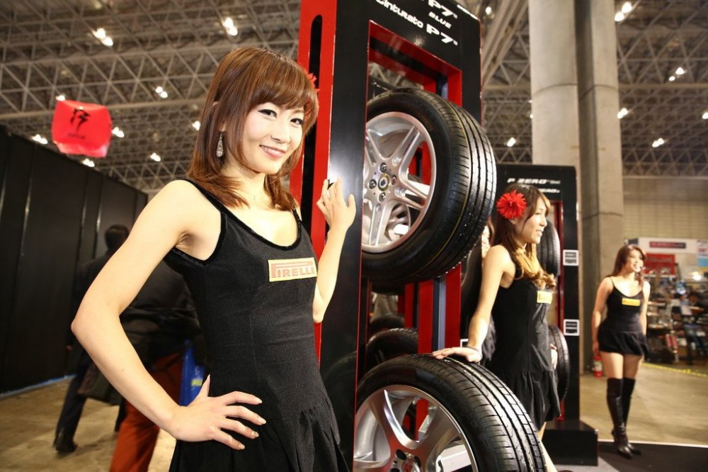 The Tokyo Motor Show 2014: Innovation, Sports and Girls